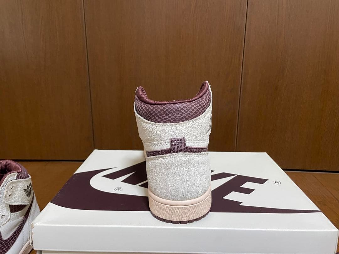 アママニエール　Air Jordan 1 ホワイト/バーガンディ　レトロハイOG