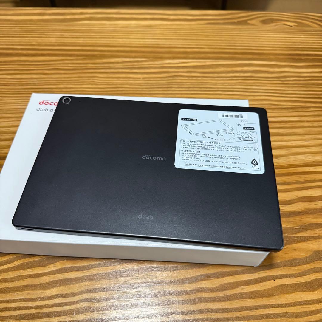 r*m様 【美品】docomo dtab d-41A タブレット
