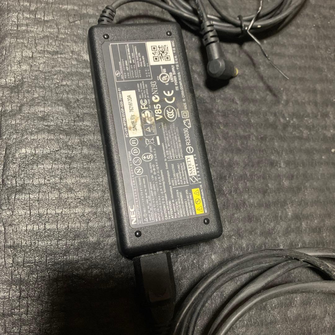 ACアダプタのみの出品 NEC ADP64 (PC-LL370JD用)