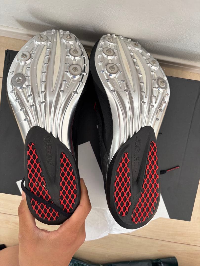 Adidas アバンチ 25.5 AMGモデル