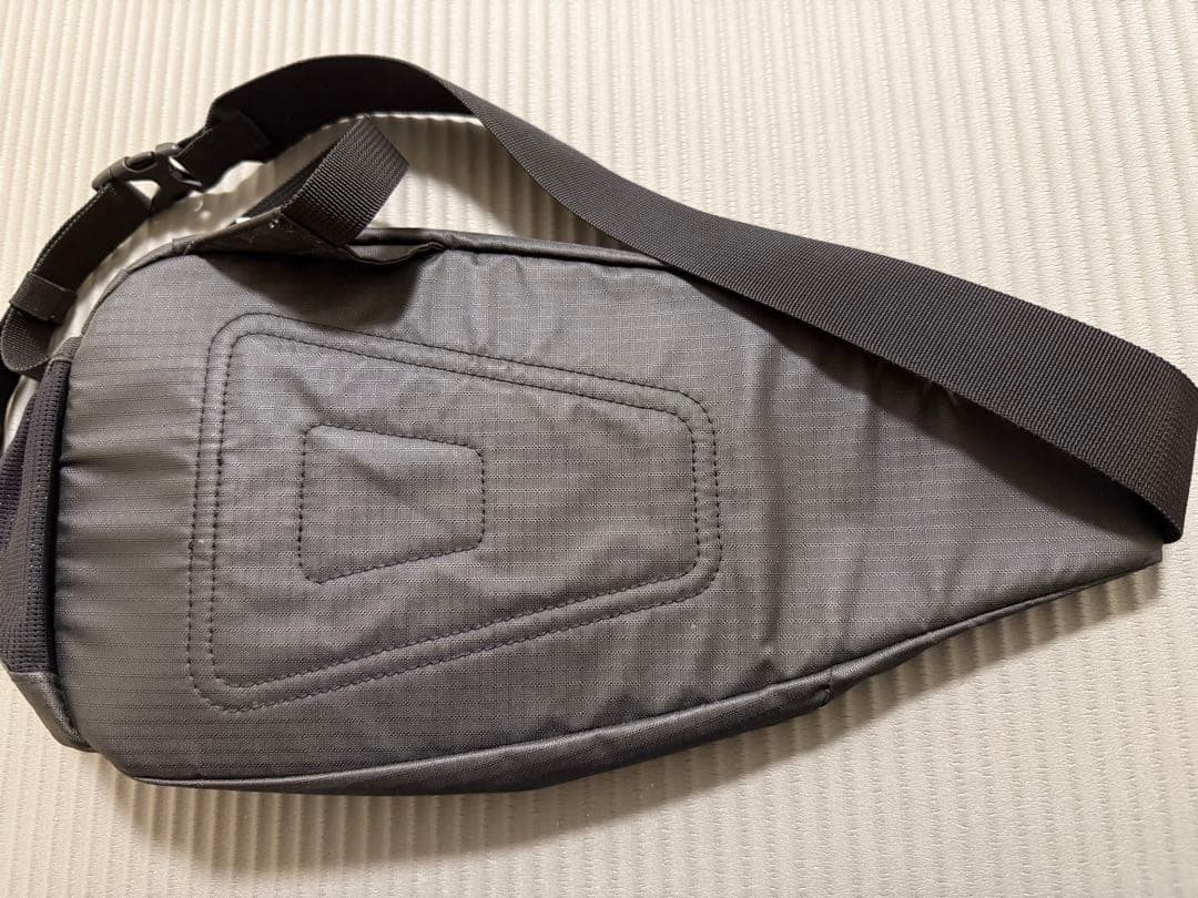 バッグ 21ss Supreme Sling Bag Black