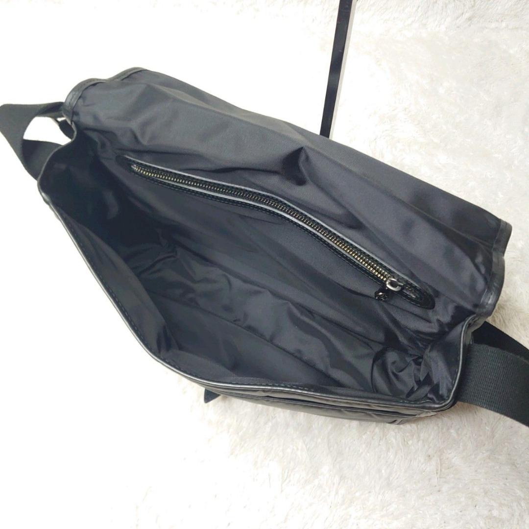 【極美品】HUNTING WORLD メッセンジャーバッグ バチュークロス A4