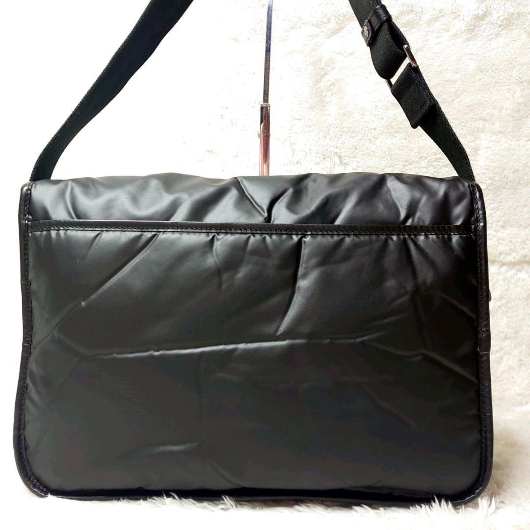 【極美品】HUNTING WORLD メッセンジャーバッグ バチュークロス A4