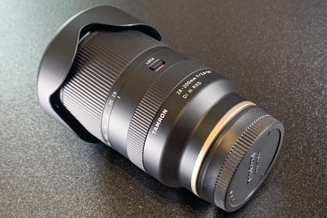 中古美品 28-200mm F/2.8-5.6 Di III RXD ソニーE用