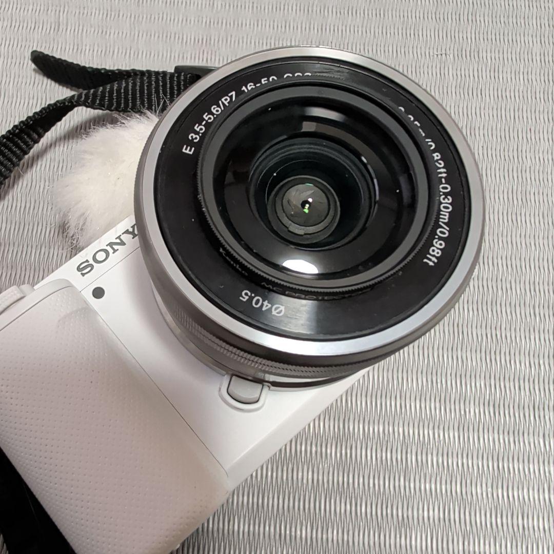SONY zv-e10 　パワーズームレンズキット　 グリップ　sel35f18