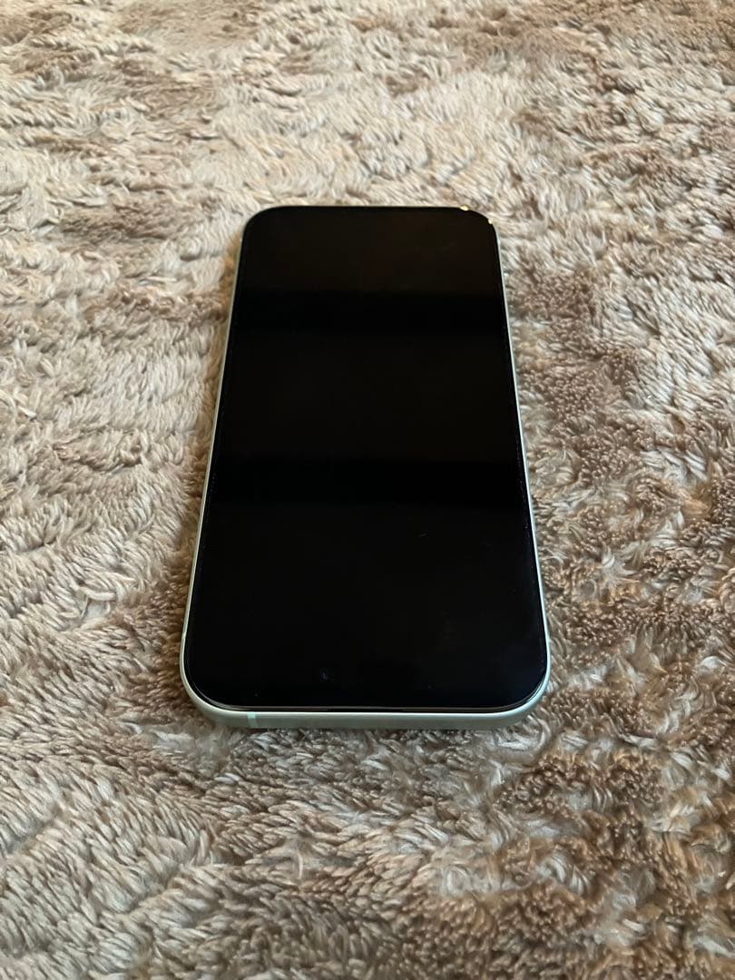 【美品】Apple iPhone 15グリーン 本体