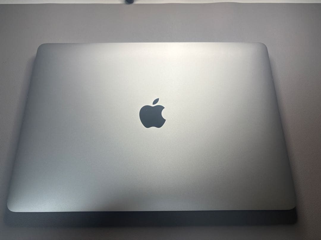 MacBook Pro13インチ 2020 i5/16GB/512GB付属品多数