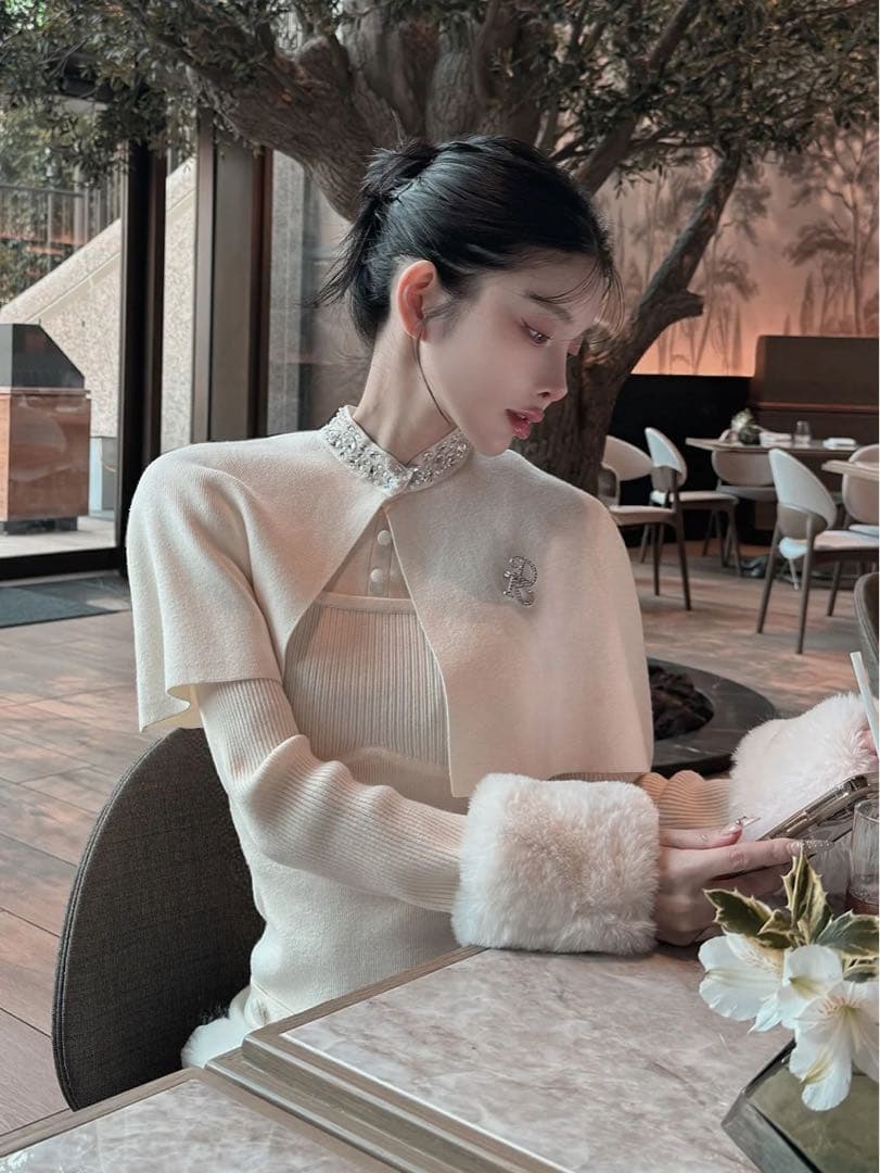 ダーリッチ Darich ビジューケープニットミニワンピース ホワイト FL