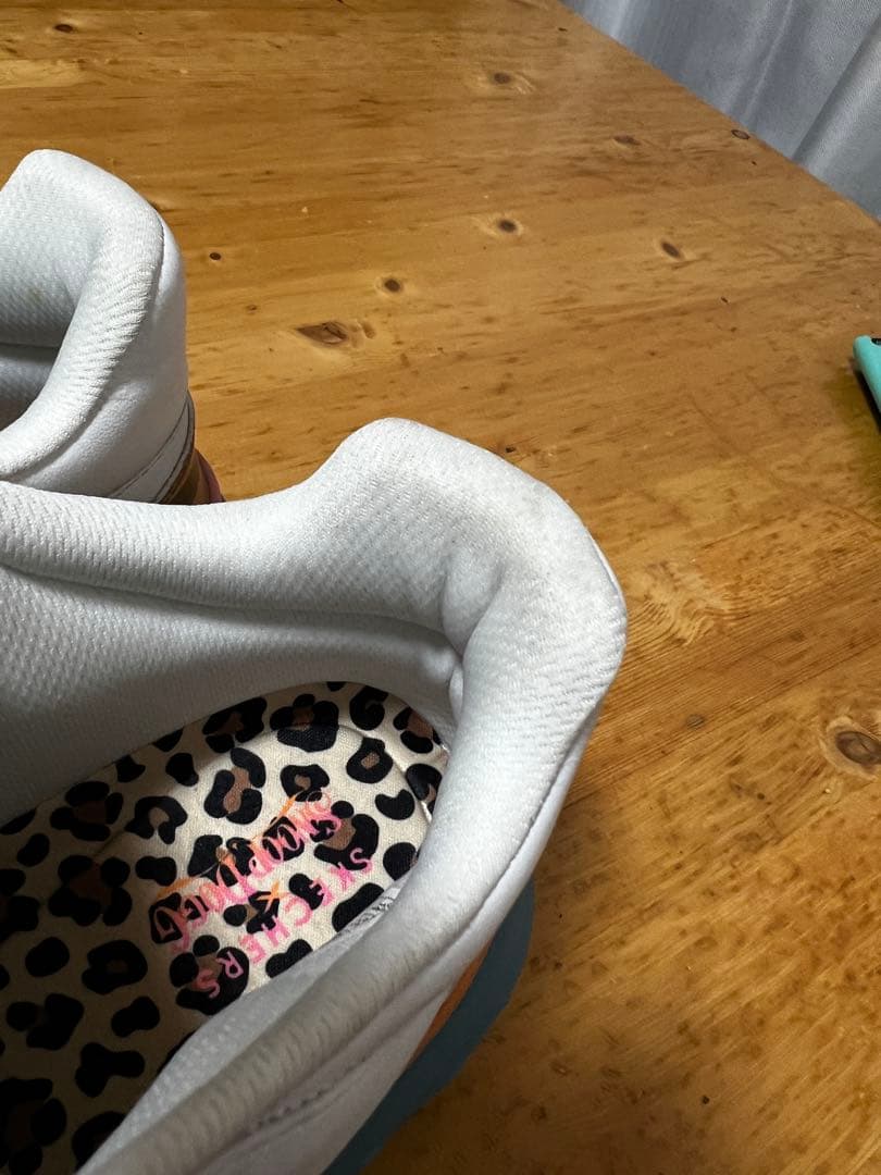 SKECHERS × Snoop Dogg Buckets Bombay