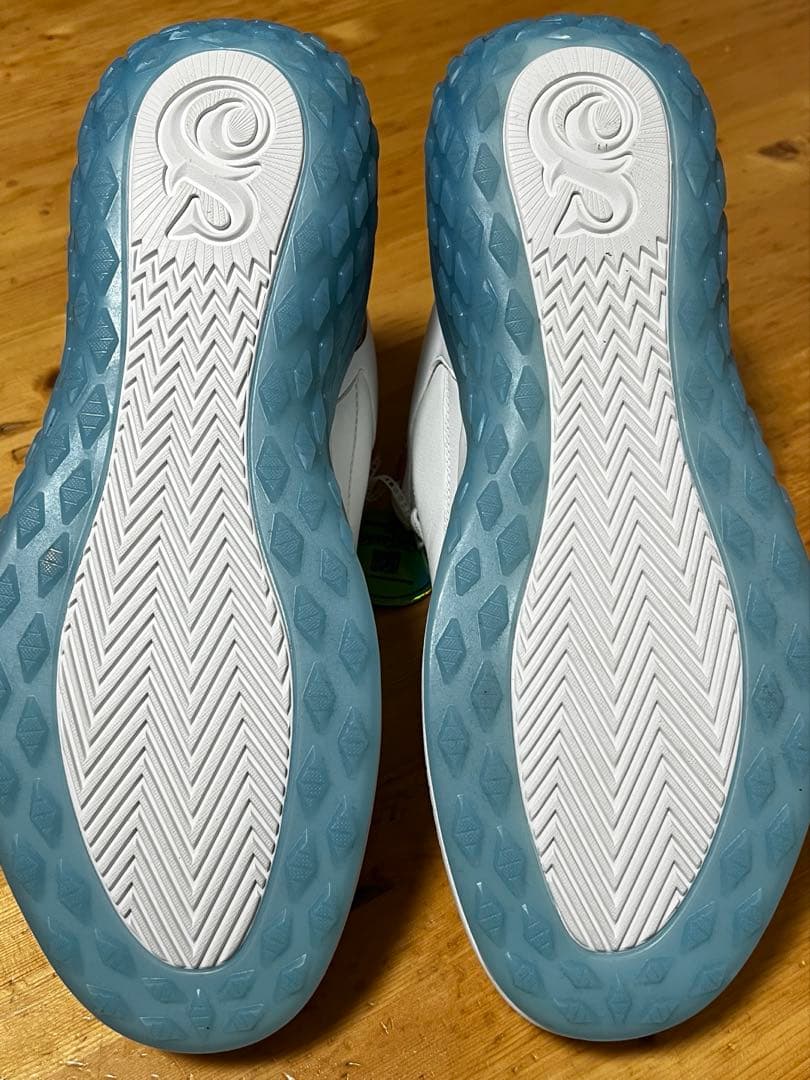 SKECHERS × Snoop Dogg Buckets Bombay