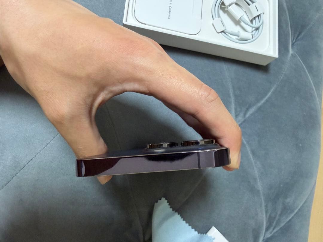 ま*n様 iPhone 14 Pro イヤホン、Moffセット