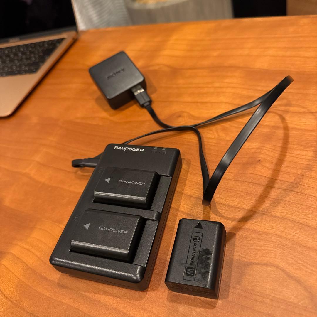 か*ん様 SONY α6000 ILCE-6000Y ダブルズームレンズキット