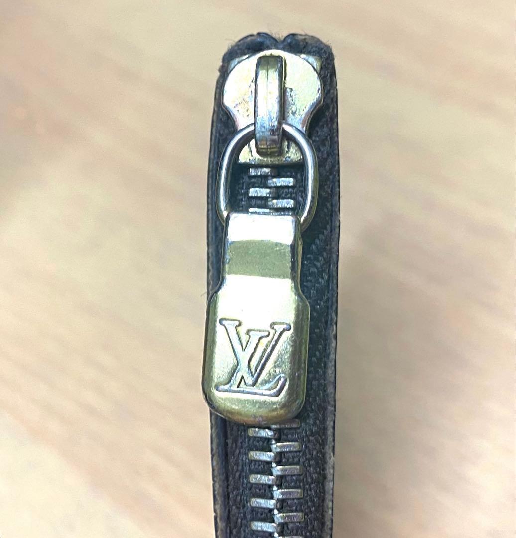 LOUIS VUITTON ダミエ・ケース