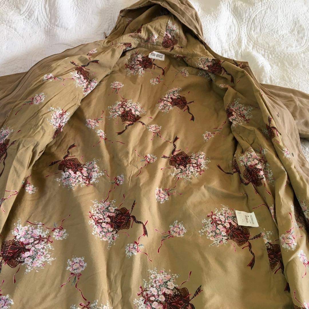 ピンクハウスコート　花刺繍