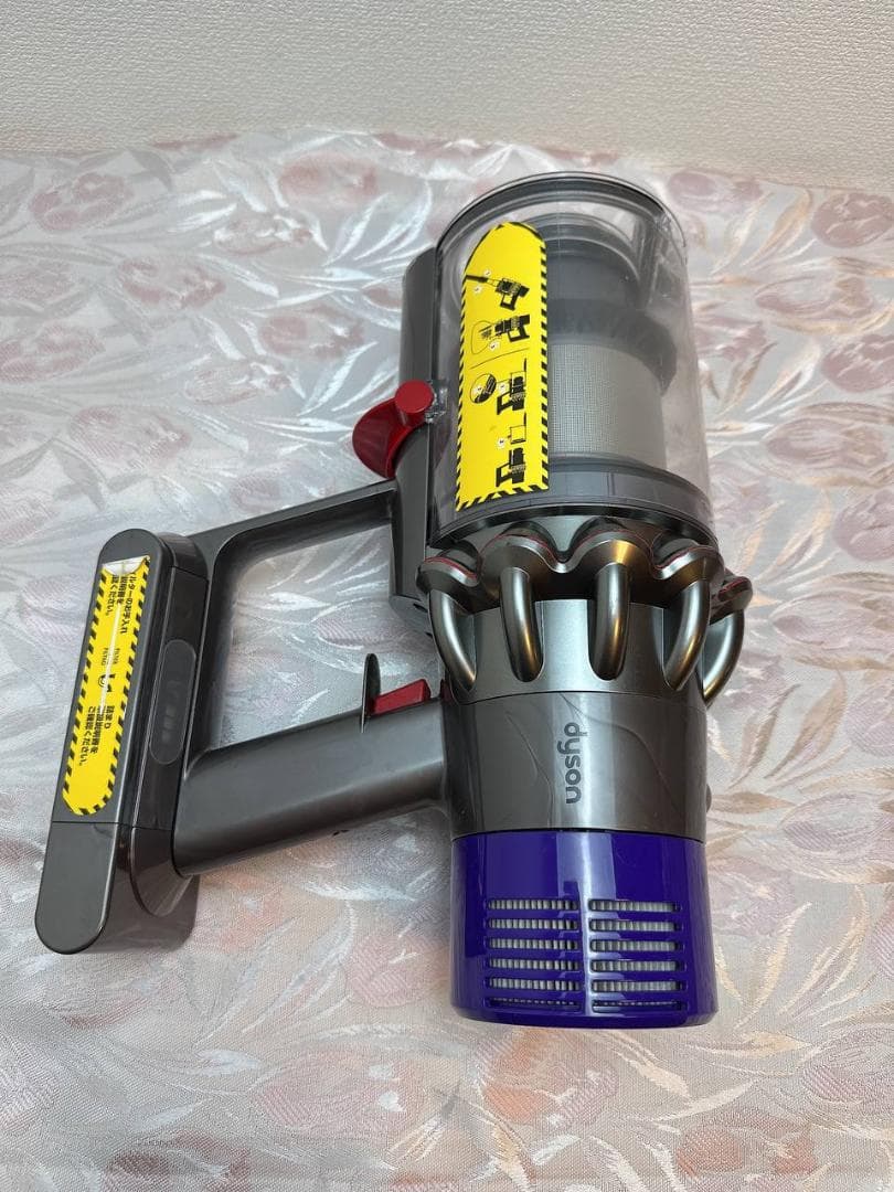 【分解洗浄済】181-ダイソン dyson v10 sv12 掃除機 作動品