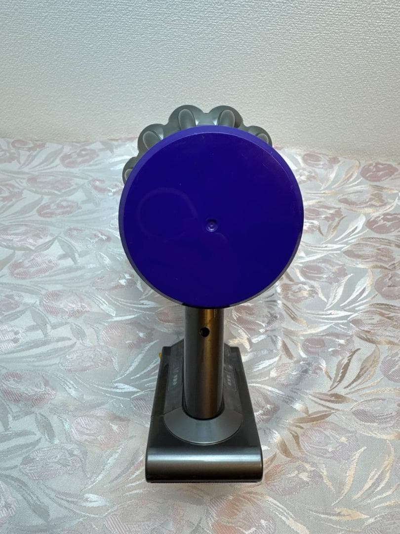 【分解洗浄済】181-ダイソン dyson v10 sv12 掃除機 作動品