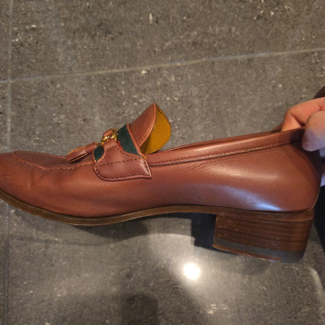 GUCCI ブラウンレザー ローファー
