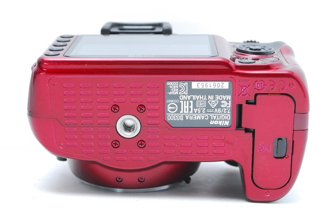 ショット数・使用感少なめ　Nikon D3300　スマホ転送　希少カラー　レッド
