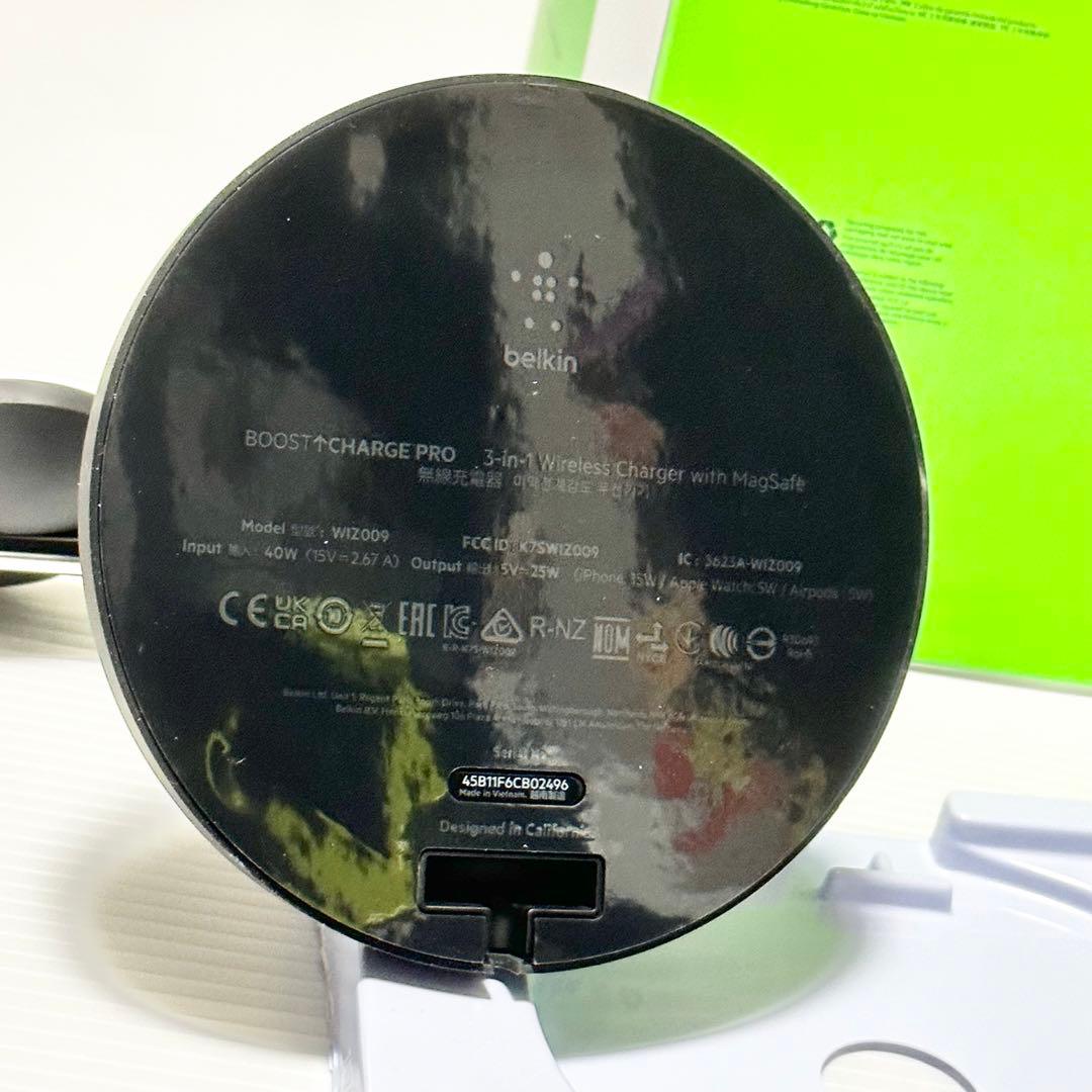未使用品！ BELKIN wireless charger MagSafe 黒