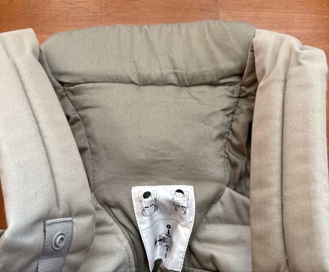 ☆ほぼ未使用☆エルゴベビー OMNI Dream ソフトオリーブ