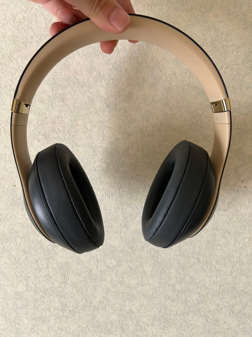 あ*ー様 BeatsStudio3 ワイヤレスヘッドホン ブラック/【最終値下】