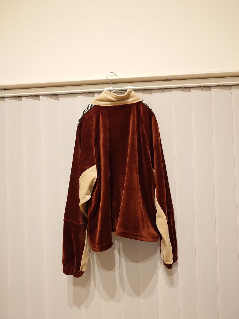 UMBRO　ベロア　トラックジャケット