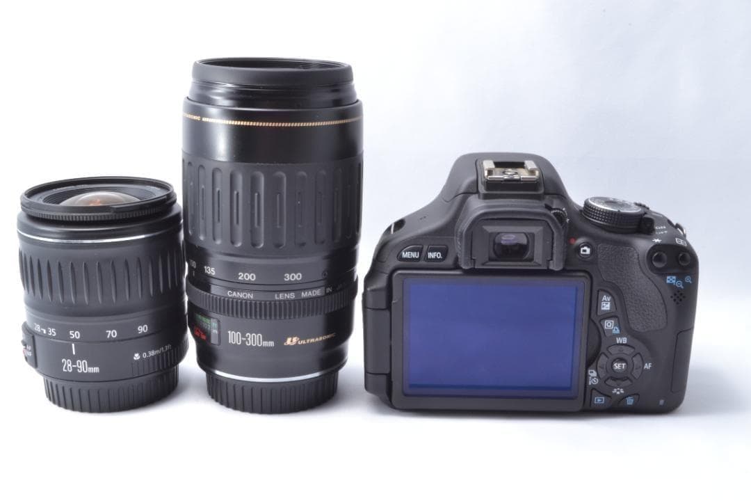 Canon EOS Kiss X5✨シャッター数2614回✨Wレンズセット✨