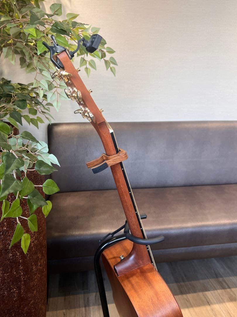 ［美品］STORIA II YAMAHA カポタストチューナー付き