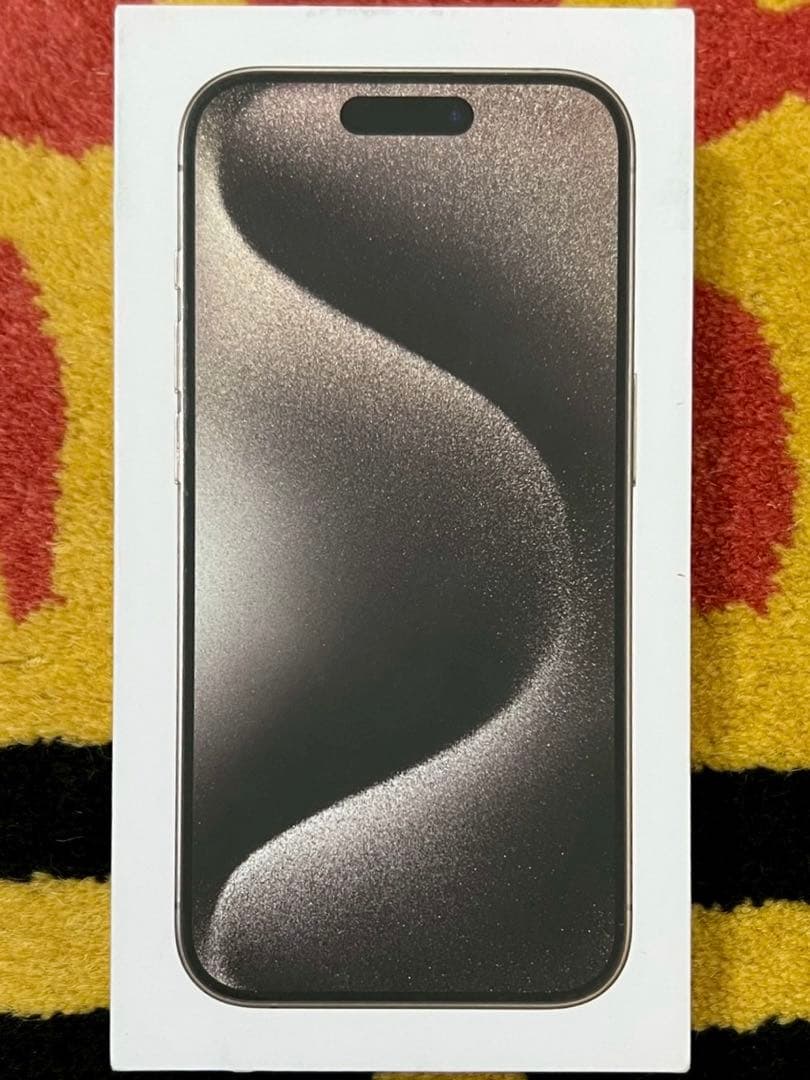 【美品】 iPhone 15 Pro MTQF3ZA/A 512GB 香港版