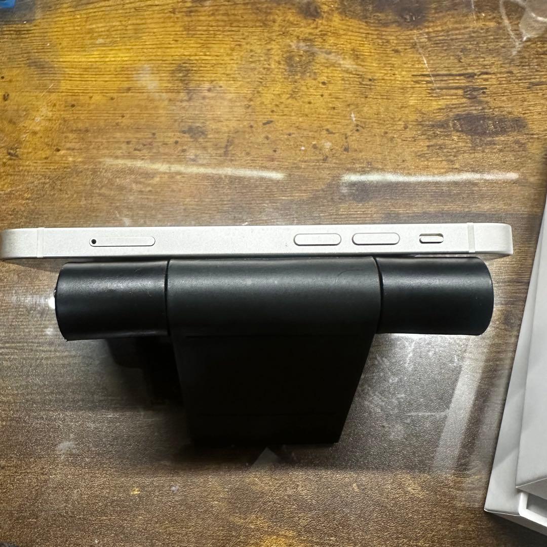 iPhone 13 mini ホワイト 128 GB SIMフリー本体