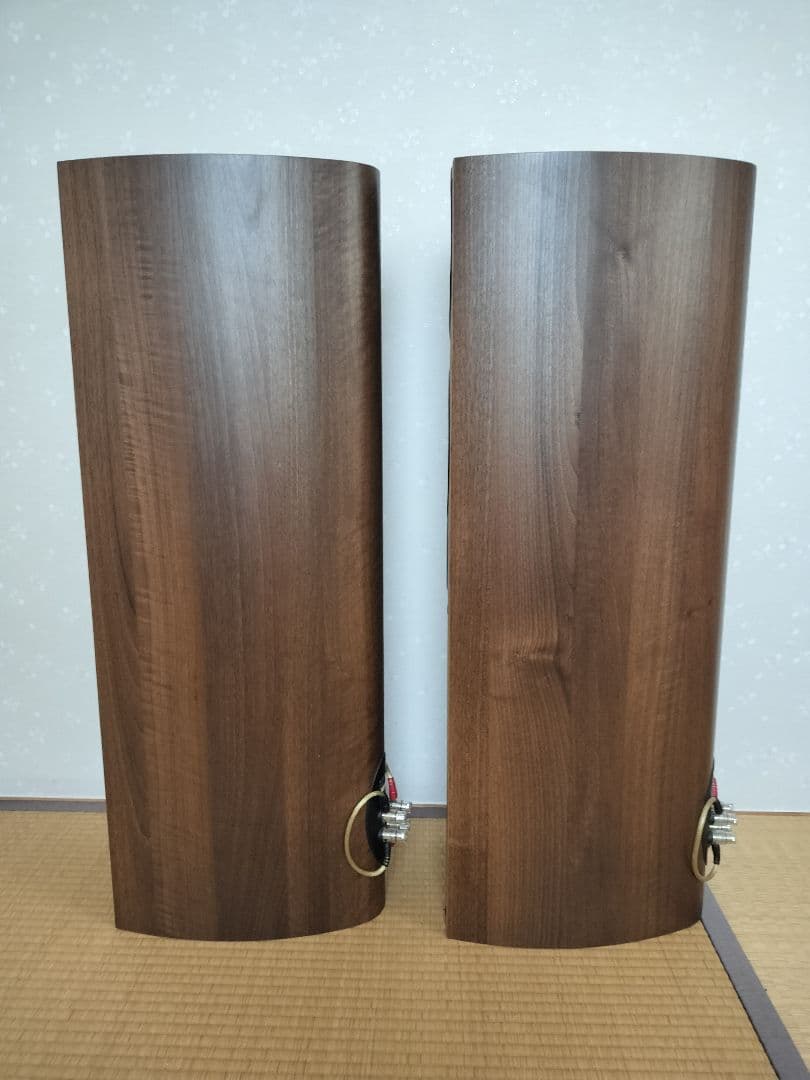 KEF iQ7 フロアスタンドスピーカー 引取限定