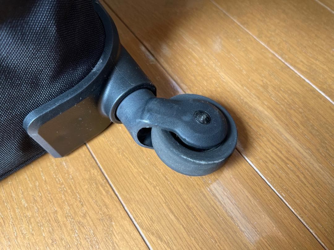 無印良品 半分の厚みで収納できる ソフト キャリーケース 黒 XL MUJI