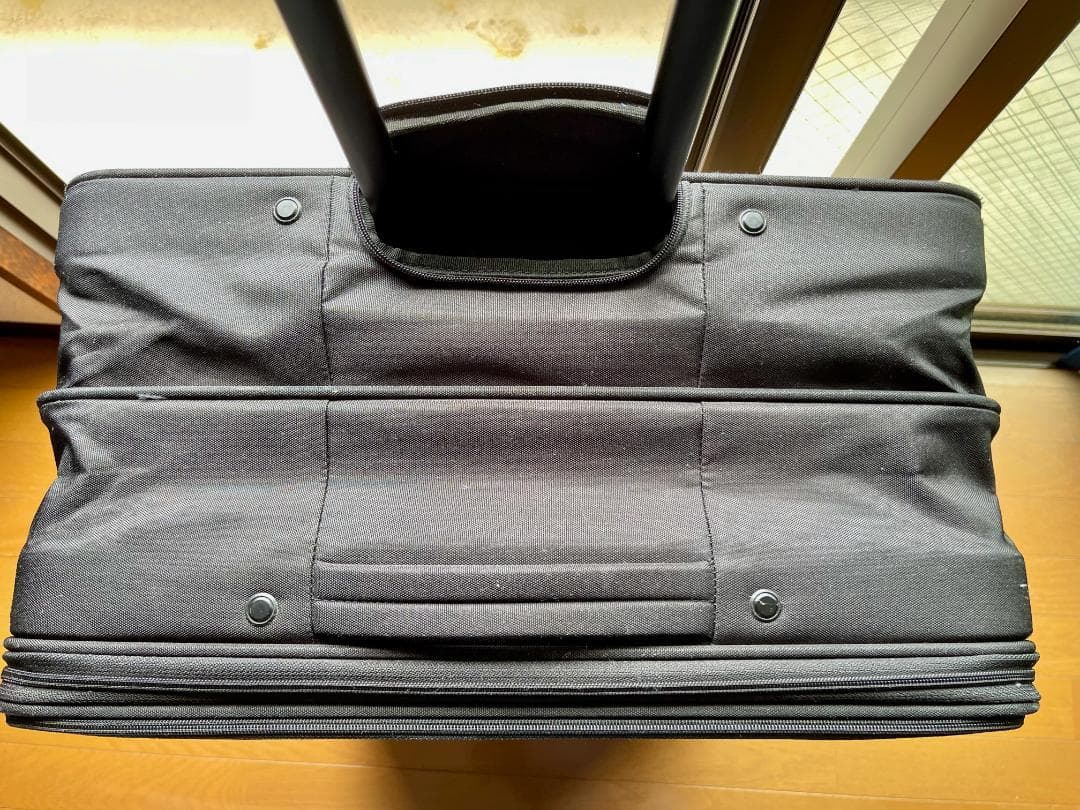 無印良品 半分の厚みで収納できる ソフト キャリーケース 黒 XL MUJI