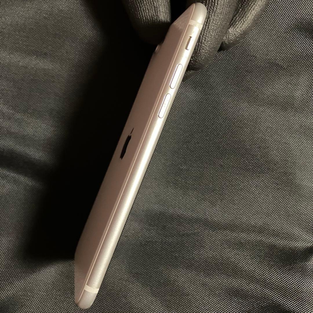 iPhone SE2 ホワイト箱付き 【画面操作不良 ジャンク品】