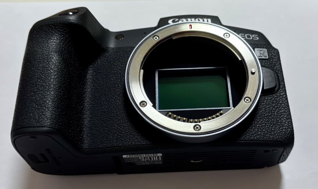 Canon EOS RP ボディ（シャッター約7000回）＋純正バッテリー