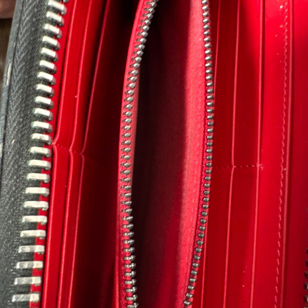 クリスチャンルブタン 長財布