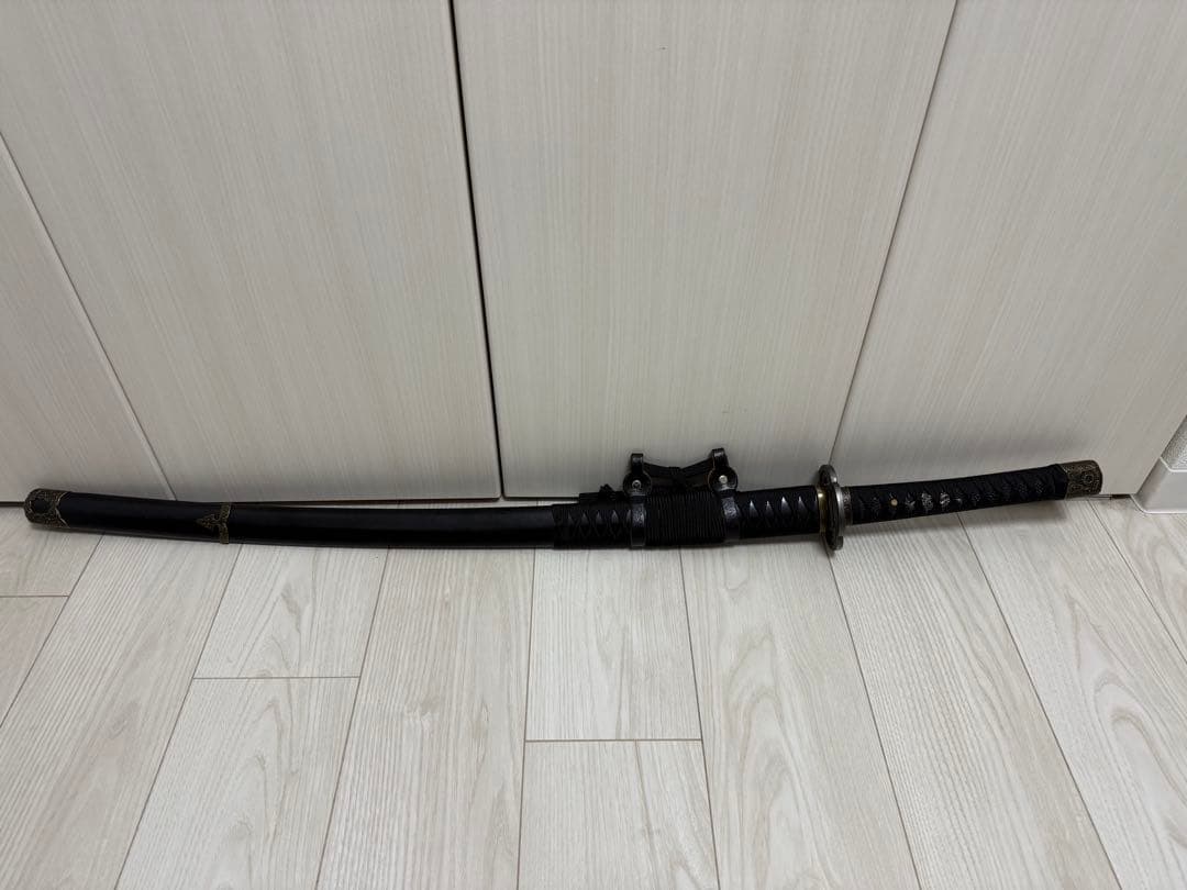 【新品】美術刀剣　模造刀　山本勘助拵え（黒鞘）武田信玄の伝説的軍師　稽古　舞台