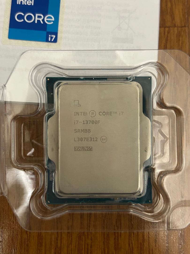 CPU Intel Core i7-13700F CPU