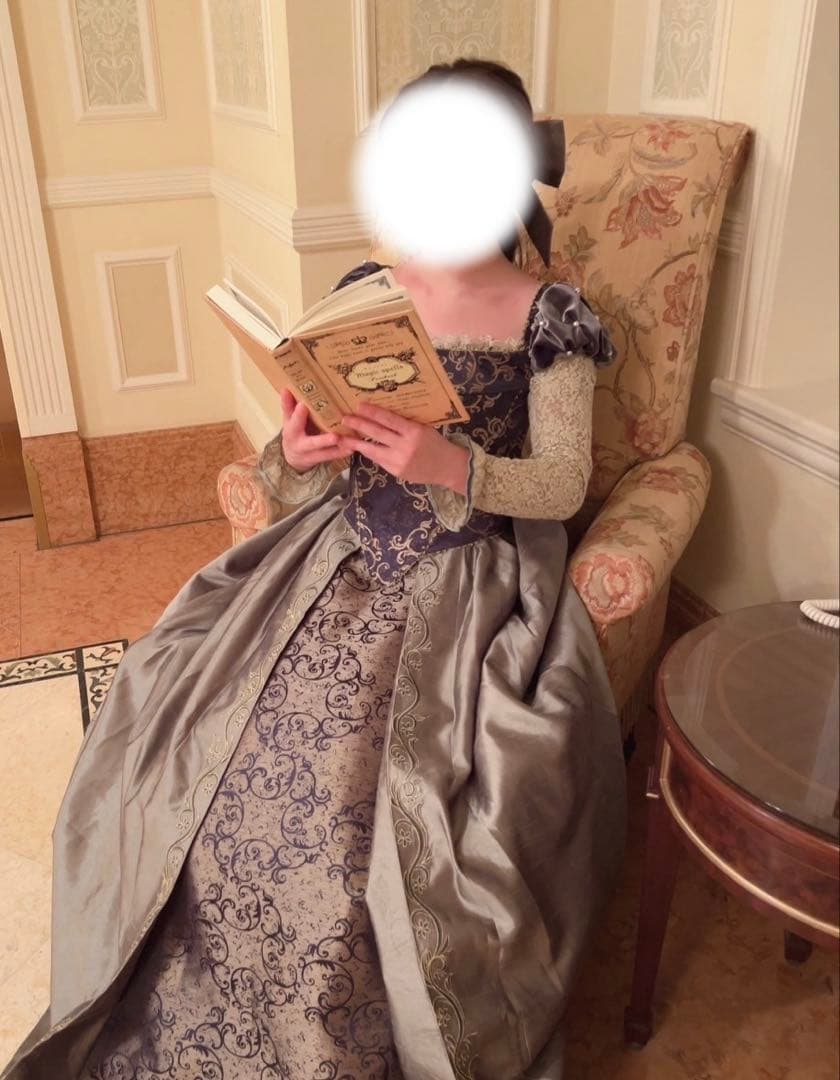 シークレットハニー ベル 図書館ドレス