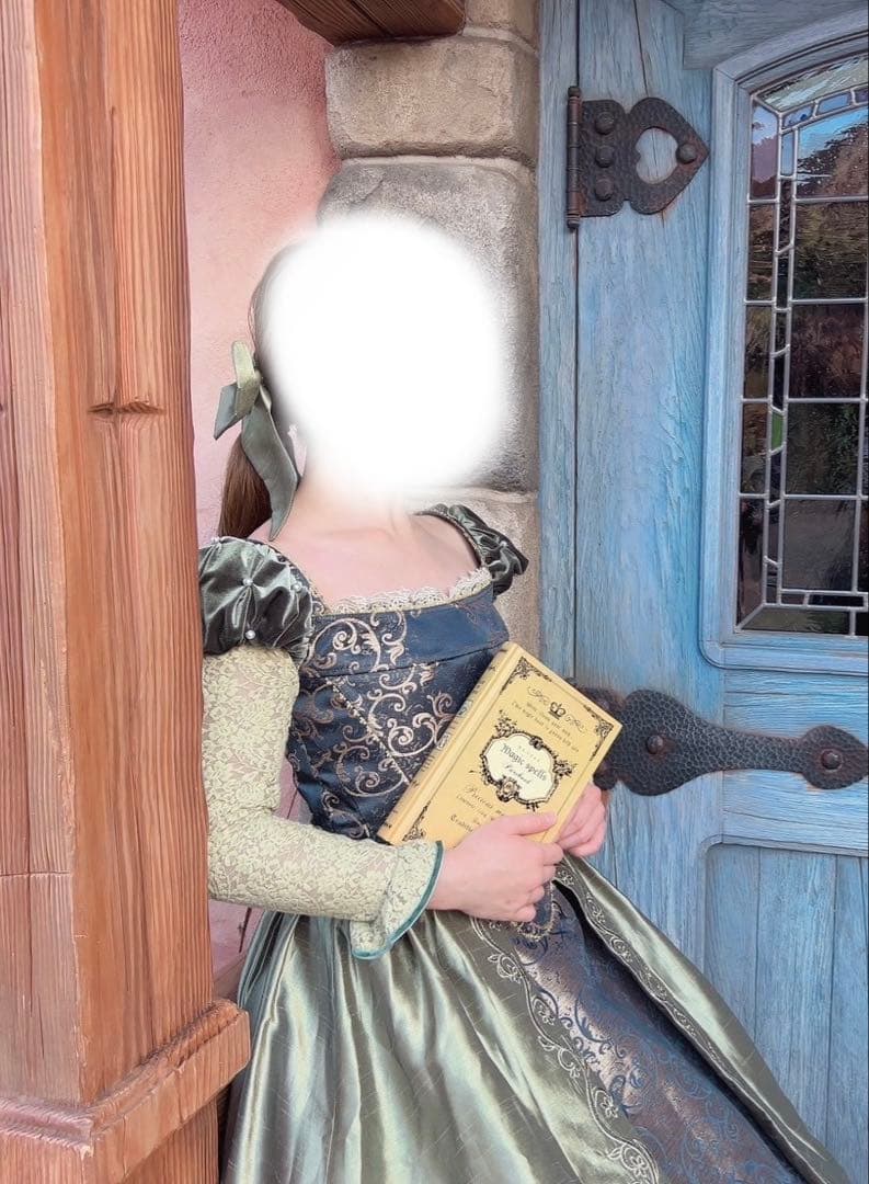 シークレットハニー ベル 図書館ドレス