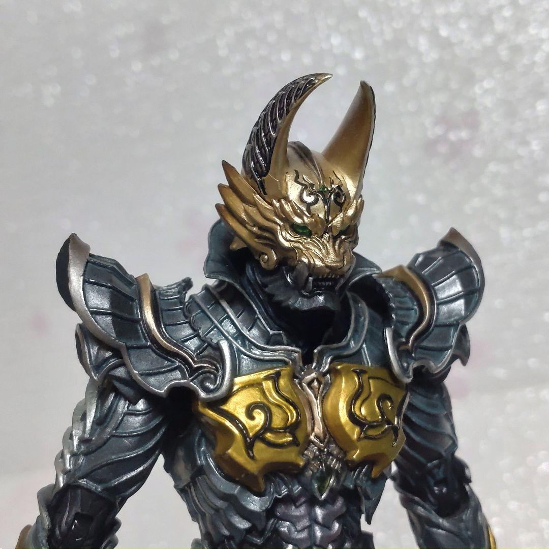 魔戒可動　黄金騎士ガロ　流牙ver