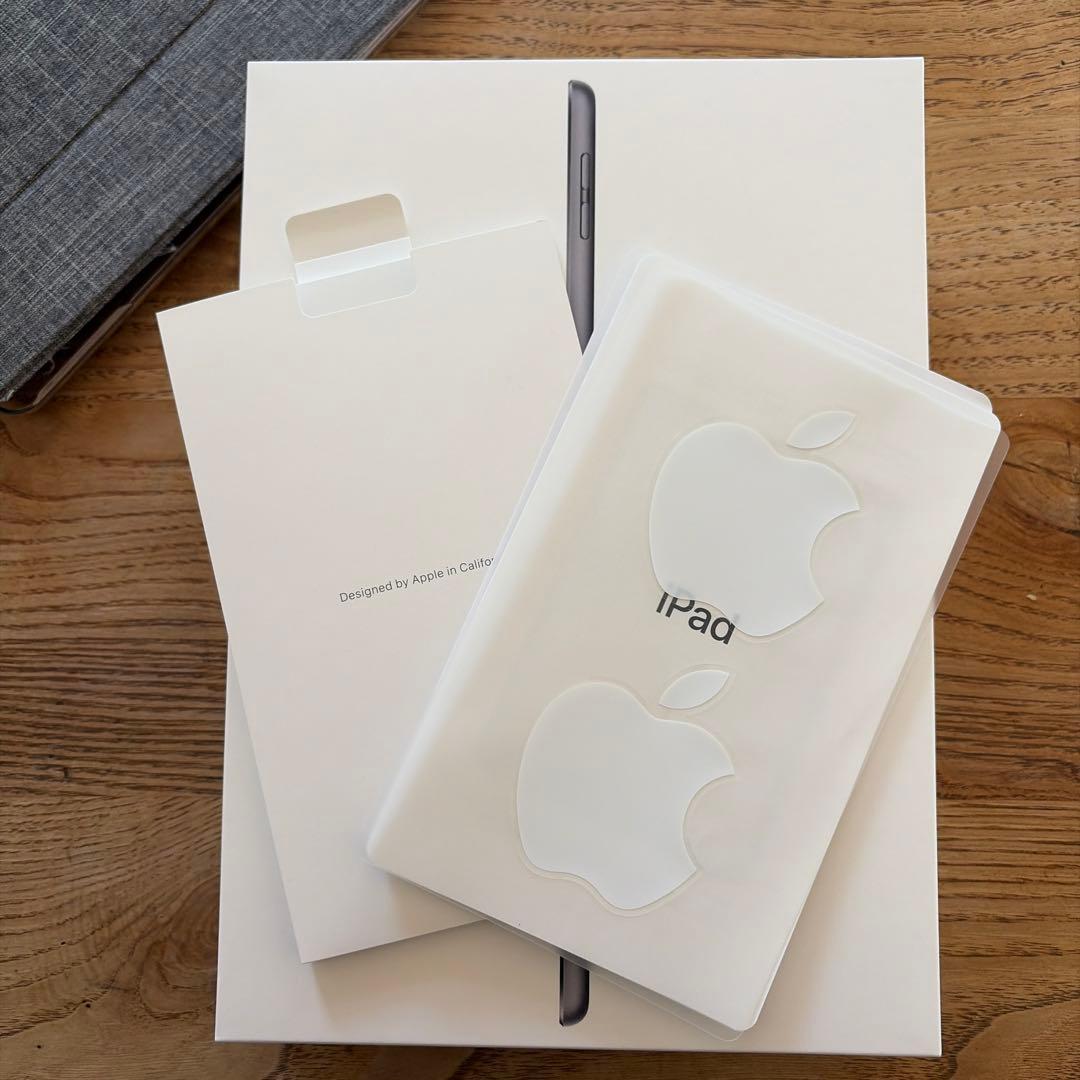 桃*郎様 Apple iPad 本体　64GB 第9世代　WiFi