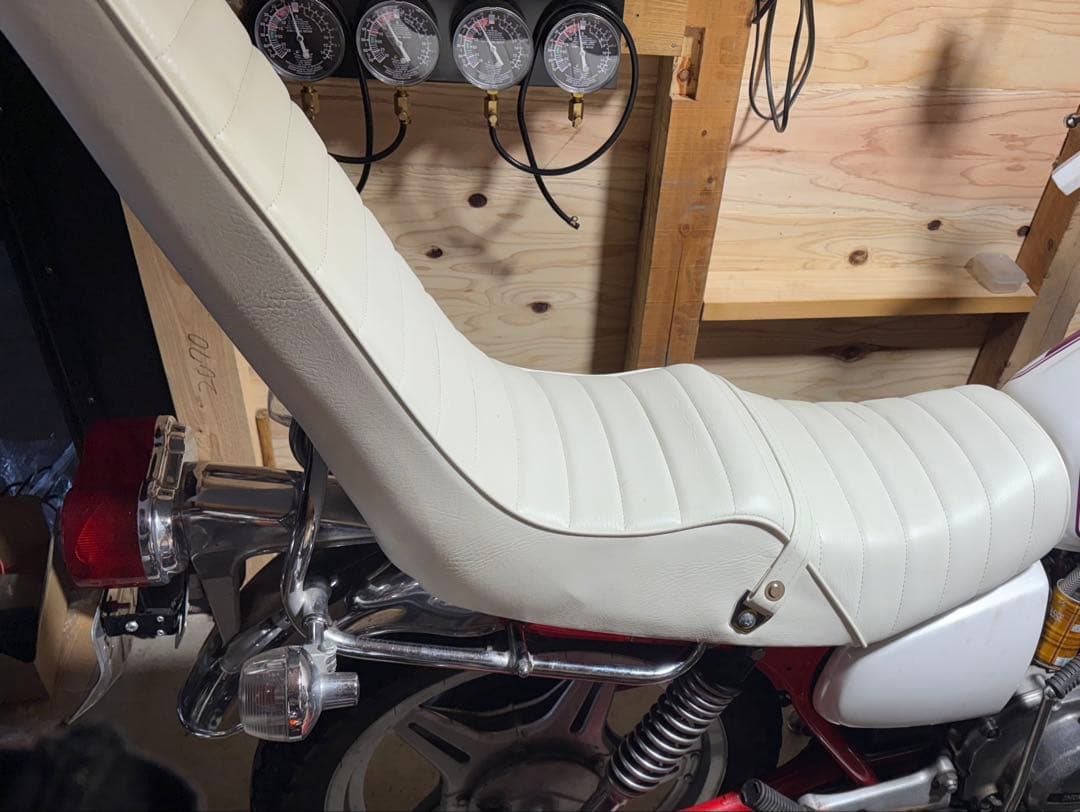 cb400t cb250t 三段シート