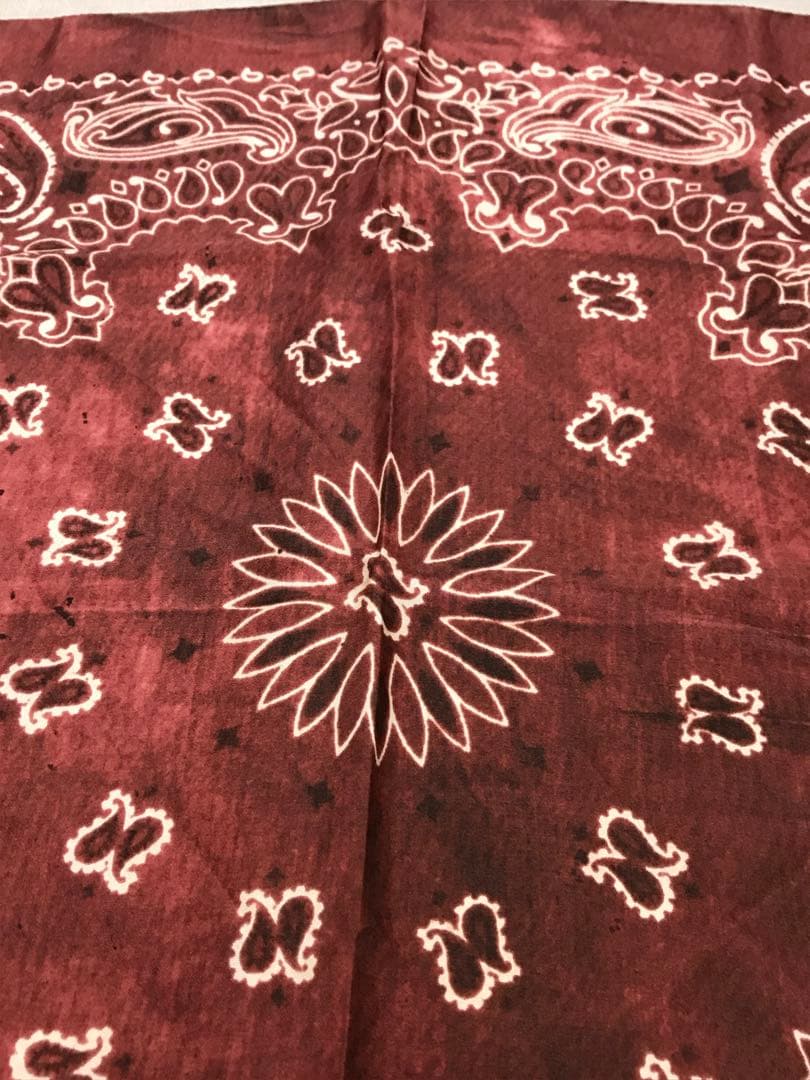 未使用品　GOLDEN  シルク100%スカーフ　K931