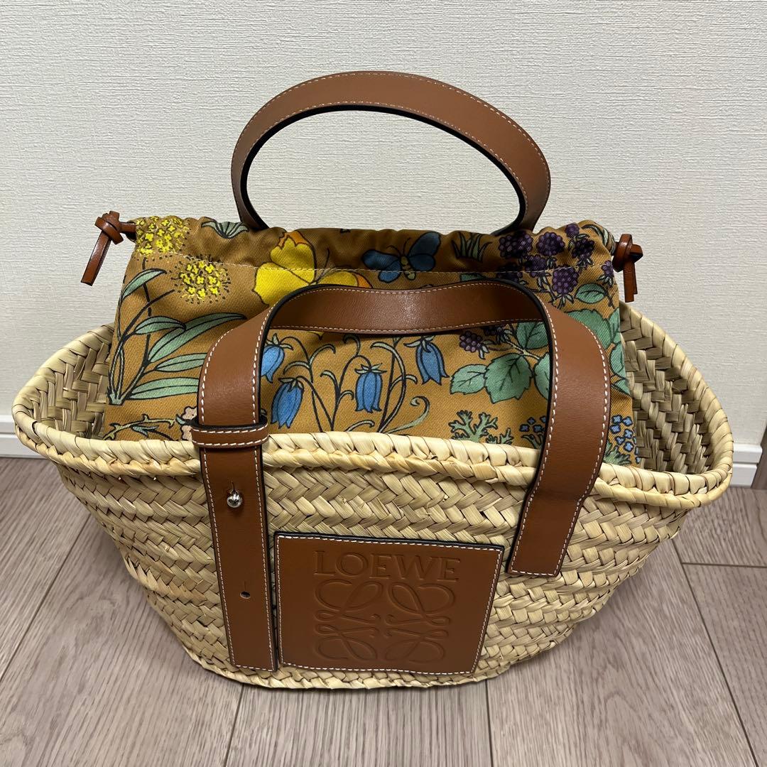 ロエベ　巾着　ブラウン