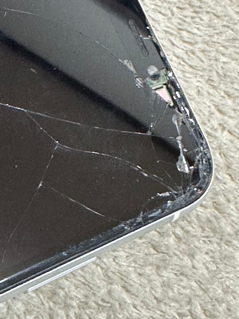 明日まで！半額！！ジャンク品 iPhone 3台セット