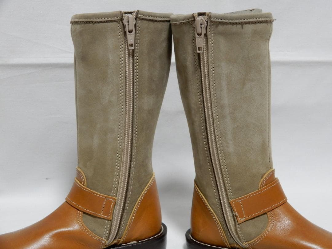 未使用　イタリア製　AcanB/エーキャンビー　キッズ用　本革ブーツ　15㎝