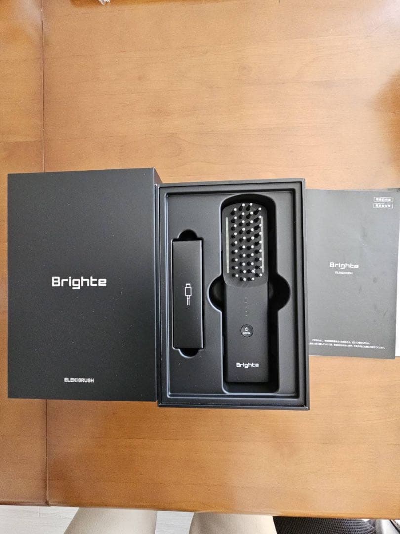 Brightエレキブラシ　美顔器