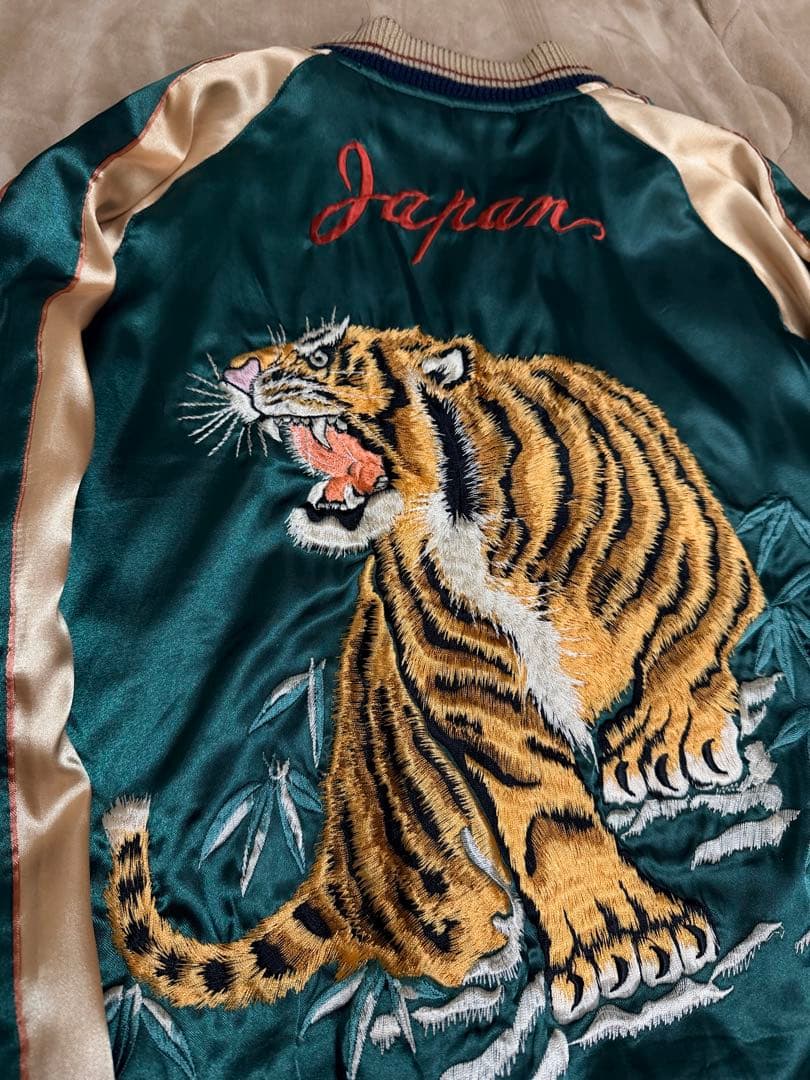 美品２面用 テーラー東洋 虎 日本限定 スカジャン vintage サテン