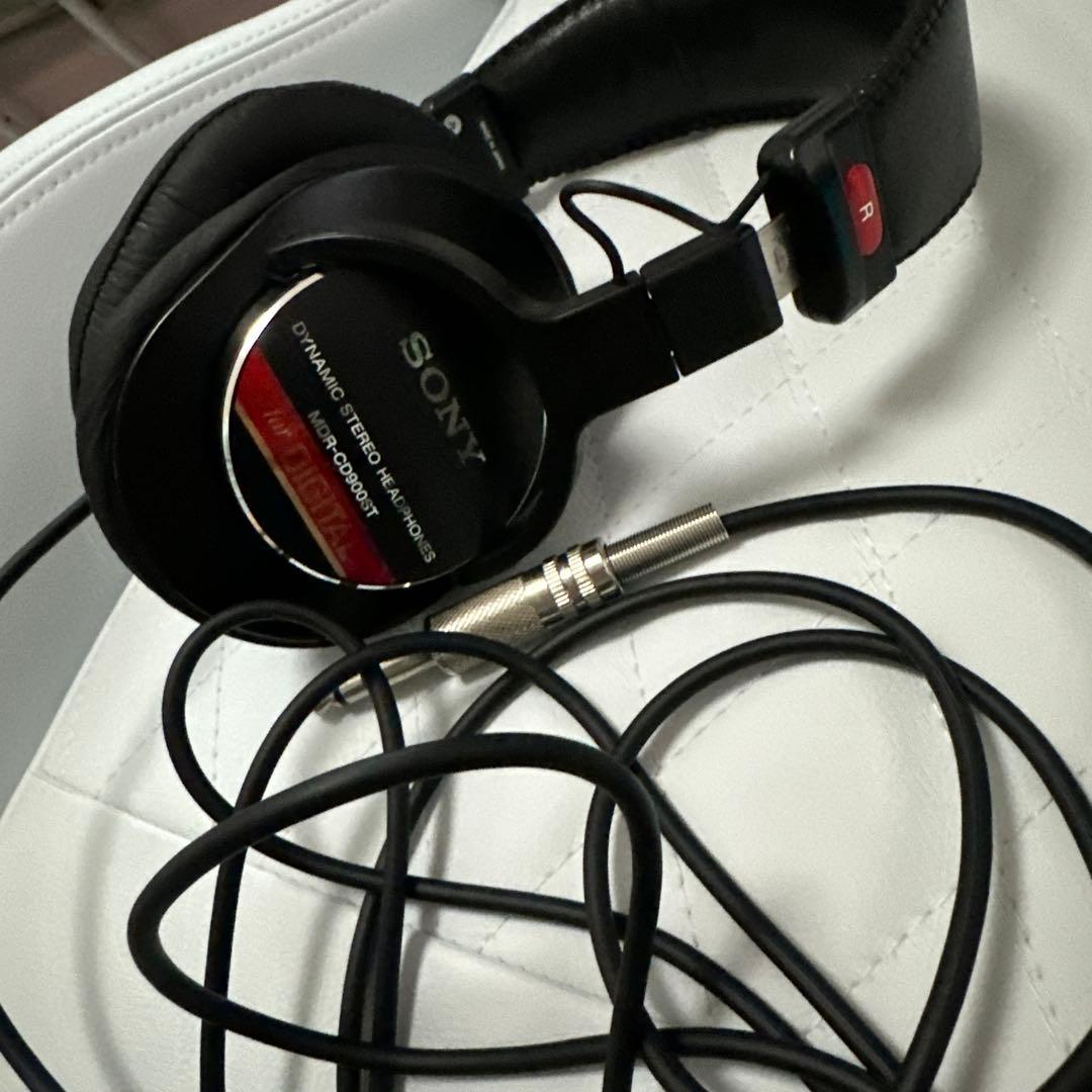 SONY ステレオ 有線ヘッドホン　MDR-CD900ST